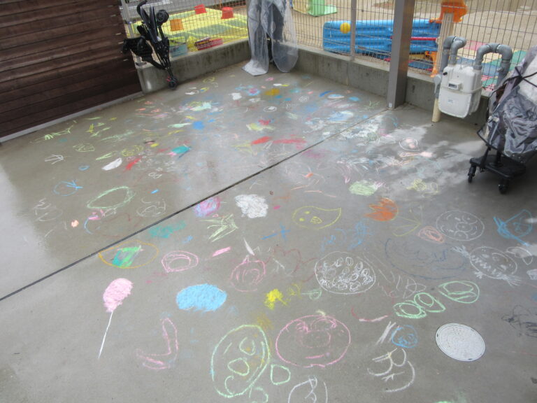 雨の日の特別！(2歳児）