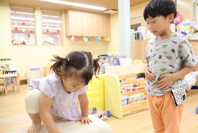 運動遊びをしたよ！（1歳児）