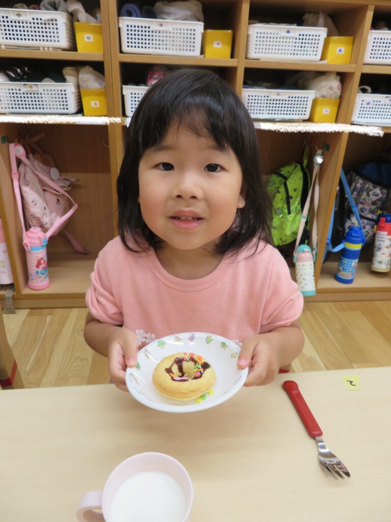 ドーナツを作ろう！②（３歳児）